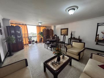 apartamento en venta en versalles. Cod V17330