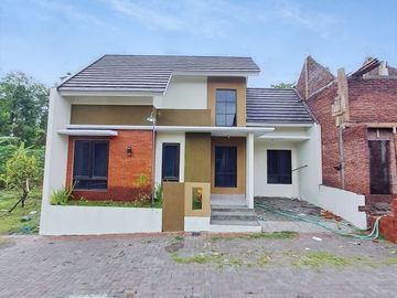 Rumah Minimalis desain Cantik di Prambanan Klaten