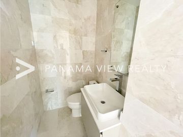 SEASCAPE PENTHOUSE OCEAN REEF / PUNTA PACIFICA / VENTA
