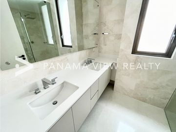 SEASCAPE PENTHOUSE OCEAN REEF / PUNTA PACIFICA / VENTA