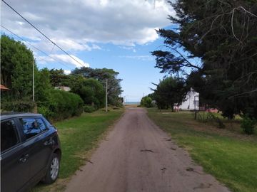 CASA 3 DORMITORIOS EN ACANTILADOS A METROS DEL MAR