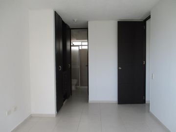 Venta de Apartamento en Floridablanca, C.R Altos de Aranjuez. Cod V8732