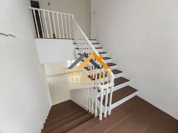 Dijual Villa Komplek Medan Resort City/ Merci / Mercy View Danau