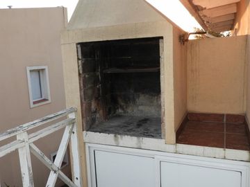 En Venta Hermoso Complejo De Duplexs, Con Muy Buena Rentabilidad, Listo Para Poner En Funcionamiento