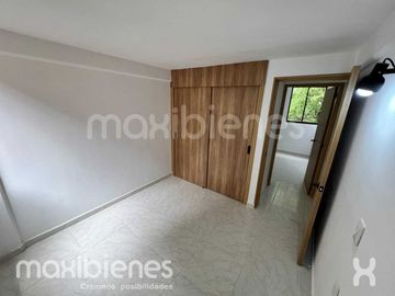 apartamento en arriendo en tricentenario. Cod A72221