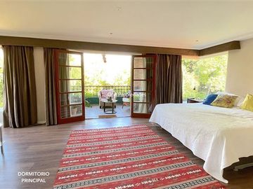 Casa en Venta en Huinganal Casa en Venta | 4D4B y servicio | Lo Barnechea | One Propiedades