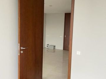Rosebay Apartemen Baru Gress Mewah Graha Family