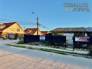 Casa en venta de 3 dorm. en Villa Alemana