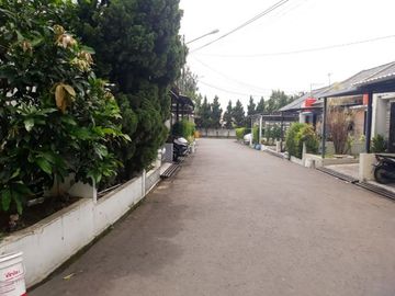 Rumah Nyaman & Luas 2 Lt Type 140 LT 91 M2, Cluster Pesona Antapani Kota Bandung.