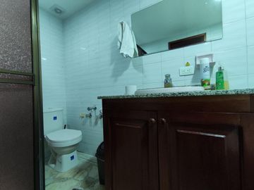apartamento en venta en el gran limonar. Cod V1215