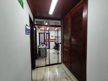apartamento en venta en el gran limonar. Cod V1215