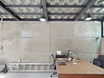 Casa en Venta San Andres, estilo Industrial, sobre calle Alvaro Obregon