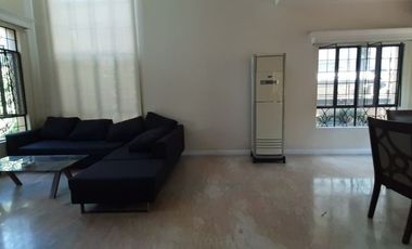 RESORT TYPE VILLA FOR SALE IN ALABANG HILLS