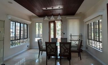RESORT TYPE VILLA FOR SALE IN ALABANG HILLS