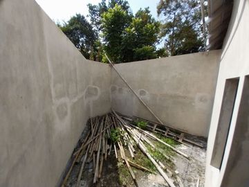 Rumah Modern 1 Lantai di Jalan Magelang, 2 Menit ke Floating Resto Sleman