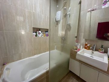Rumah Cantik Siap Huni Di Ciputat - IC 4451 BR