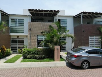 SE VENDE hermosa casa en Bello y seguro  Fraccionamiento en Tezoyuca