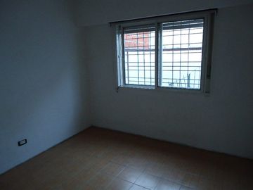 Casa PH en venta en Ituzaingo Norte