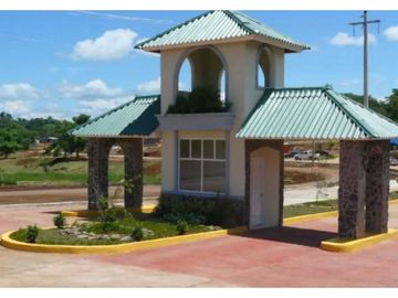 VENDO CASA EN LA CHORRERA QUINTAS DEL PACIFICO 3R