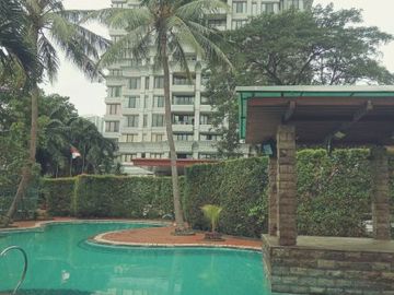 Dijual cepat apartemen view golf lippo karawaci