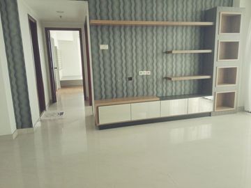 Dijual cepat apartemen view golf lippo karawaci
