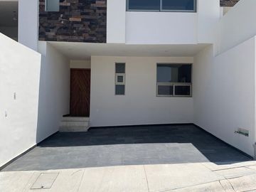 CASA EN VENTA EN MORELIA MICHOACÀN MÈXICO