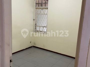 Disewakan Rumah Siap Huni Di Nusa Loka Bsd City