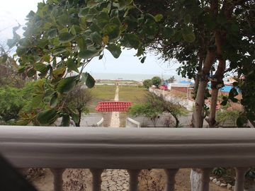 Se Vende Terreno para Desarrollar Frente al Mar en Playas