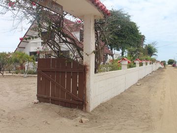 Se Vende Terreno para Desarrollar Frente al Mar en Playas