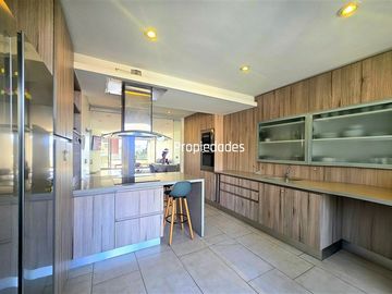 Depto en venta 2 suite Cocina semi integradaen en Las Condes