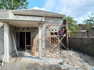 RUMAH BARU TIPE BESAR 400 JUTAAN DEKAT UMY JOGJA