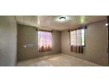 En VENTA residencia en ALGARROBOS