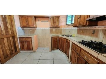 En VENTA residencia en ALGARROBOS