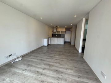 apartamento en arriendo en altos del poblado. Cod A515414