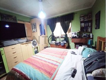 VENTA CASA PARA INVERSION - METRO ÑUBLE