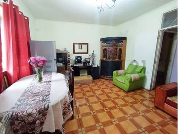 VENTA CASA PARA INVERSION - METRO ÑUBLE