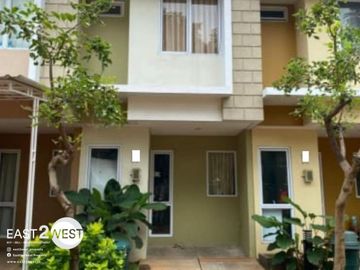 Dijual Rumah Virginia Village Gading Serpong Tangerang Bagus Nyaman Siap Huni Harga Murah