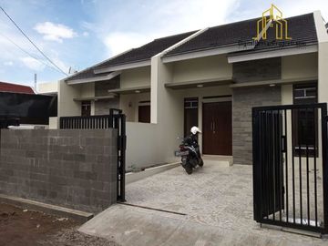 Rumah dilokasi yg sangat Strategis di Arcamanik Bandung | ARB4