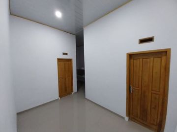 Rumah Baru Siap Huni Seyegan 3 Kamar Tidur