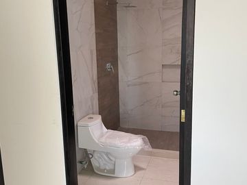Venta de Bonita Casa en Cimazul