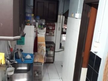 Jual Rumah Luas Dengan Tanah Luas Di Kawasan Elit Setrasari Sarijadi