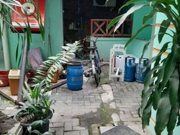 Hotel masih Aktif JL. Rungkut Madya, 0 jalan Raya, strategis