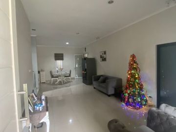 Dijual Rumah Pavilion Residence BSD City Tangerang Bagus Rapih Siap Huni Murah Dan Nyaman