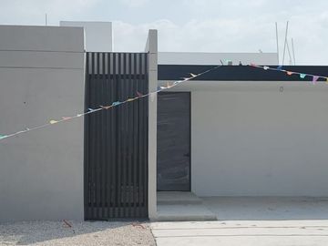 Casa en Venta en Mérida, Praderas del Mayab, Conkal (Mod. Alsacia 41)