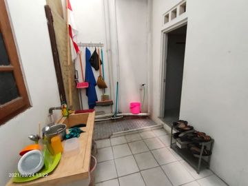 Dijual cepat Kos murah + rumah induk Lokasi di utara terminal condong catur Prospek Investasi Tepat