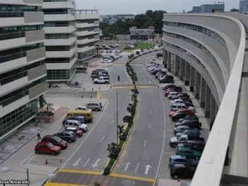 Local Comercial Alquiler o Venta de 540 m2 Parque Empresarial Colon