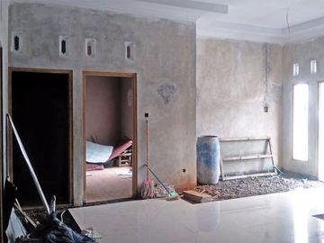 Rumah modern baru dalam perkampungan dekal Sleman City Hall