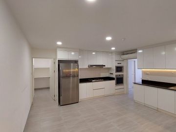 Unfurnished Unit for Sale