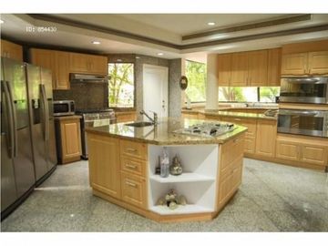 SE VENDE O ALQUILA CASA EN PUNTA PAITILLA-2311DM