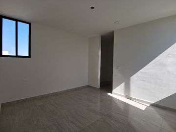 Casa en venta en Privada  al norte de Mérida   4 habitaciones